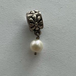 Silver Pandora Charm with Pearl